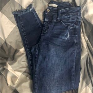 Kancan Ankle Skinny Jeans